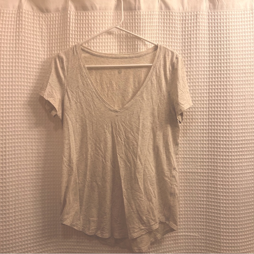 Lululemon Women V Neck Tee T-Shirt | Size 10 | Grey